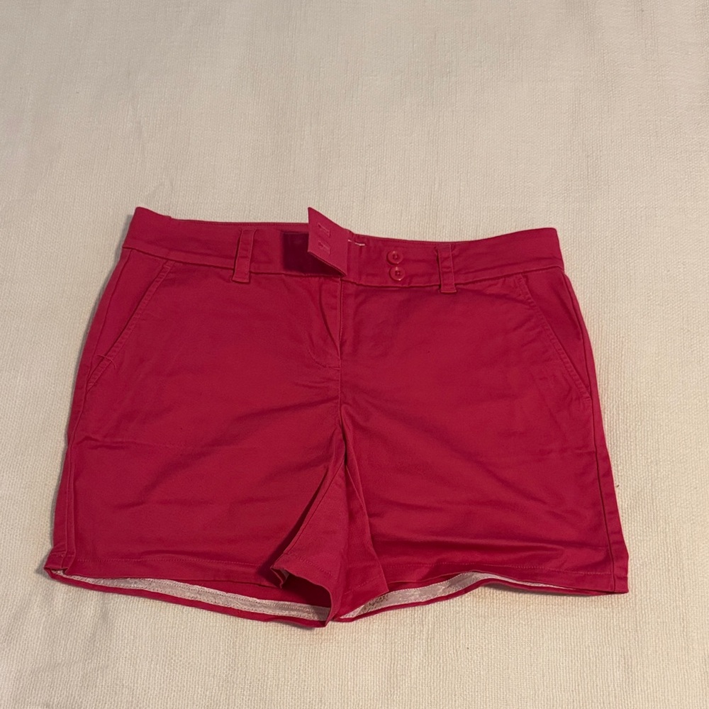 Vineyard Vines Women's Vibrant Pink Cargo Shorts